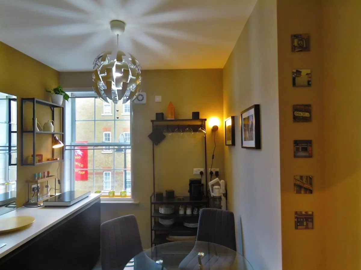 Central London Spitalfields Apartment 0*,